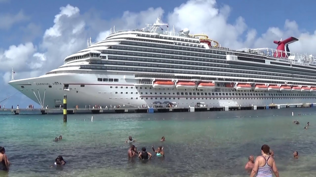 Cruise Ship at Grand Turk